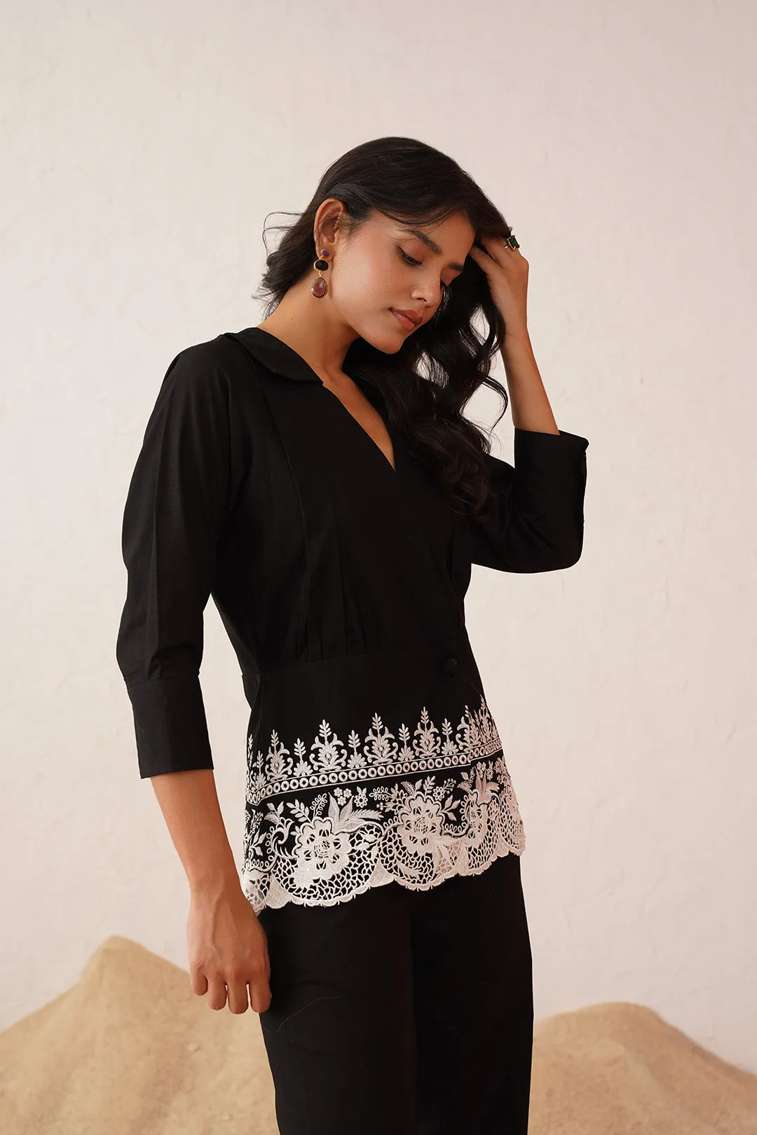 Black Lacework Pleated Top