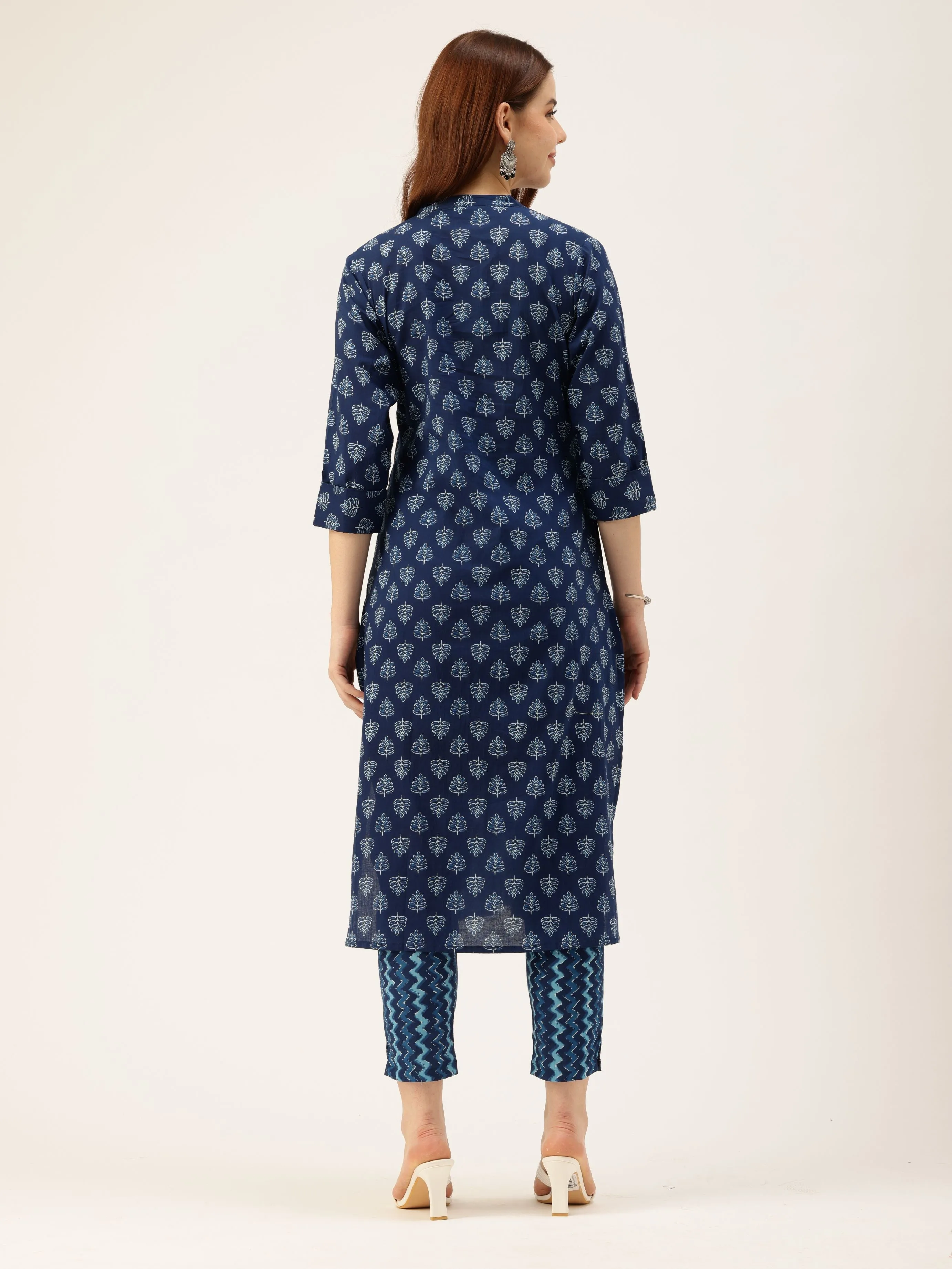 Blue Ethnic Motifs Printed Mandarin Collar Roll-Up Sleeves Kurta