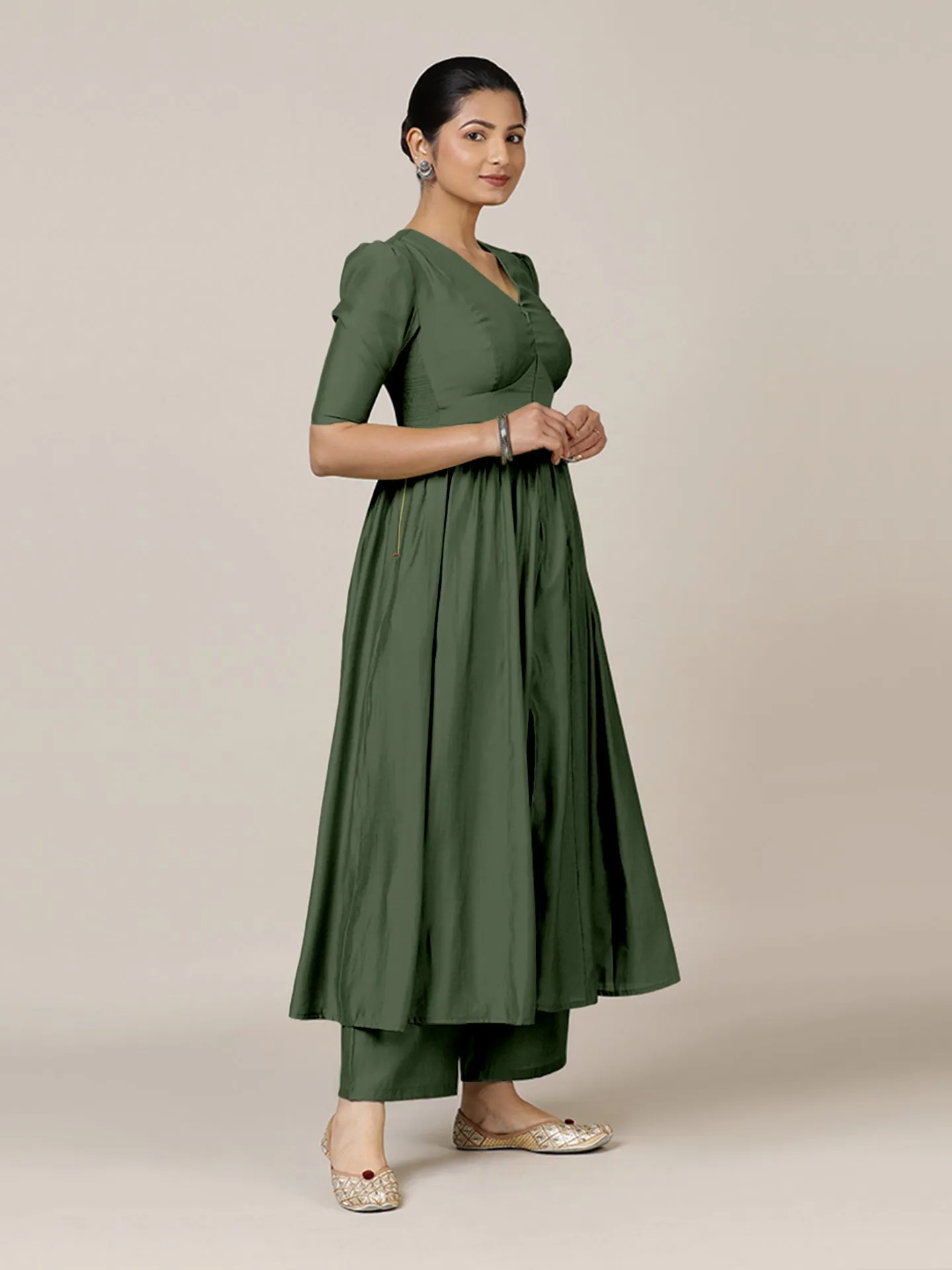 Faiza x Rozaana | A Line Kurta in Hunter Green with Thread Work | Coords or Only Kurta