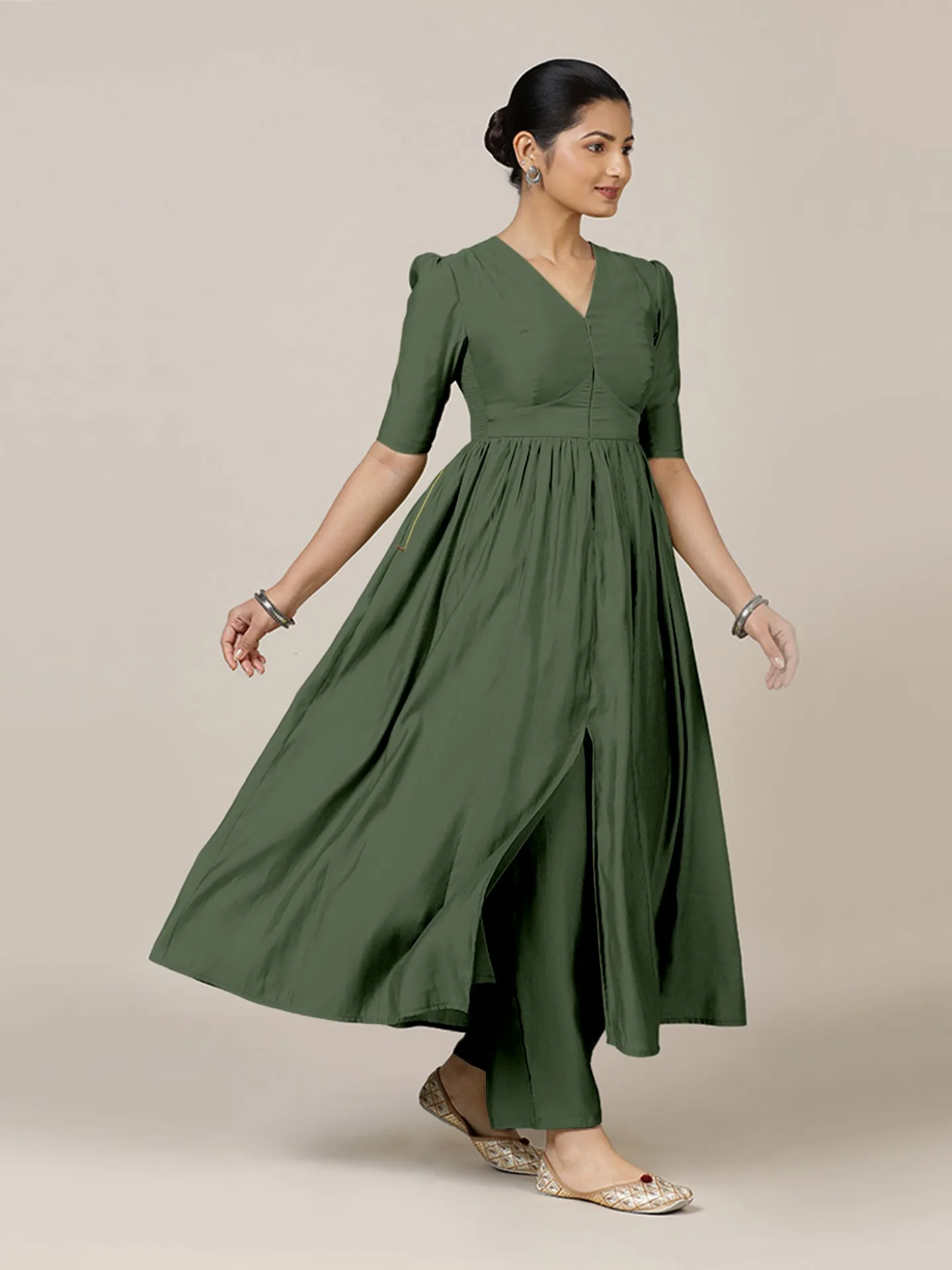 Faiza x Rozaana | A Line Kurta in Hunter Green with Thread Work | Coords or Only Kurta