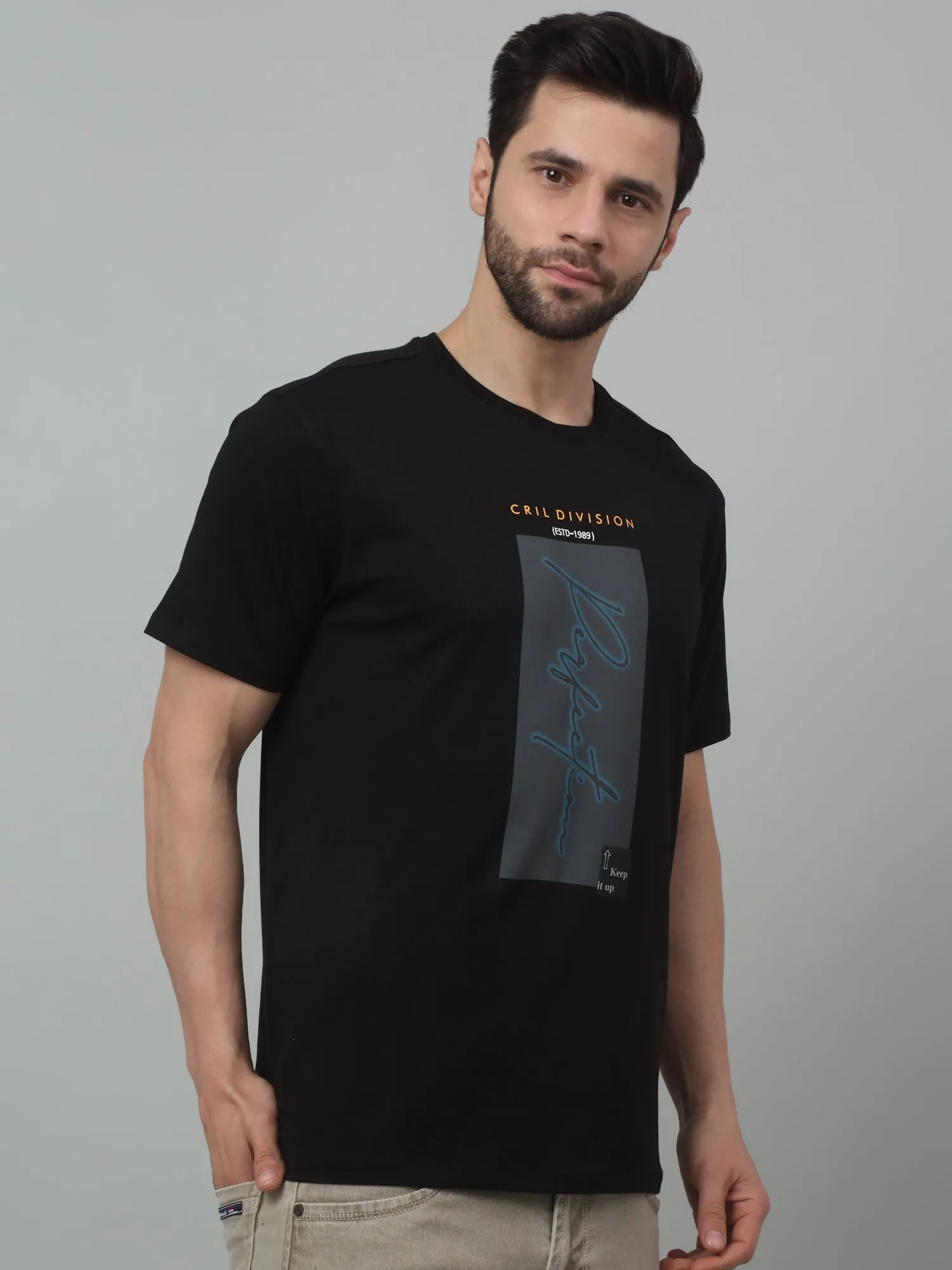 Men's Black  Round neck Half Sleeve T-Shirt with Typographic print