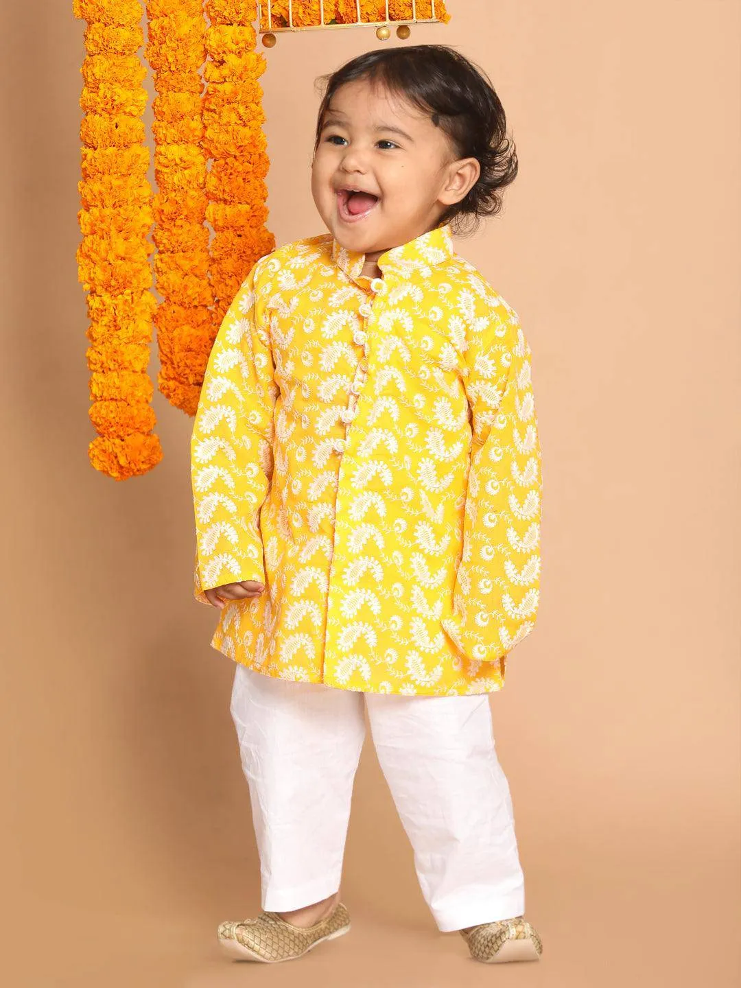 VASTRAMAY SISHU Orange Chikankari Cotton Kurta