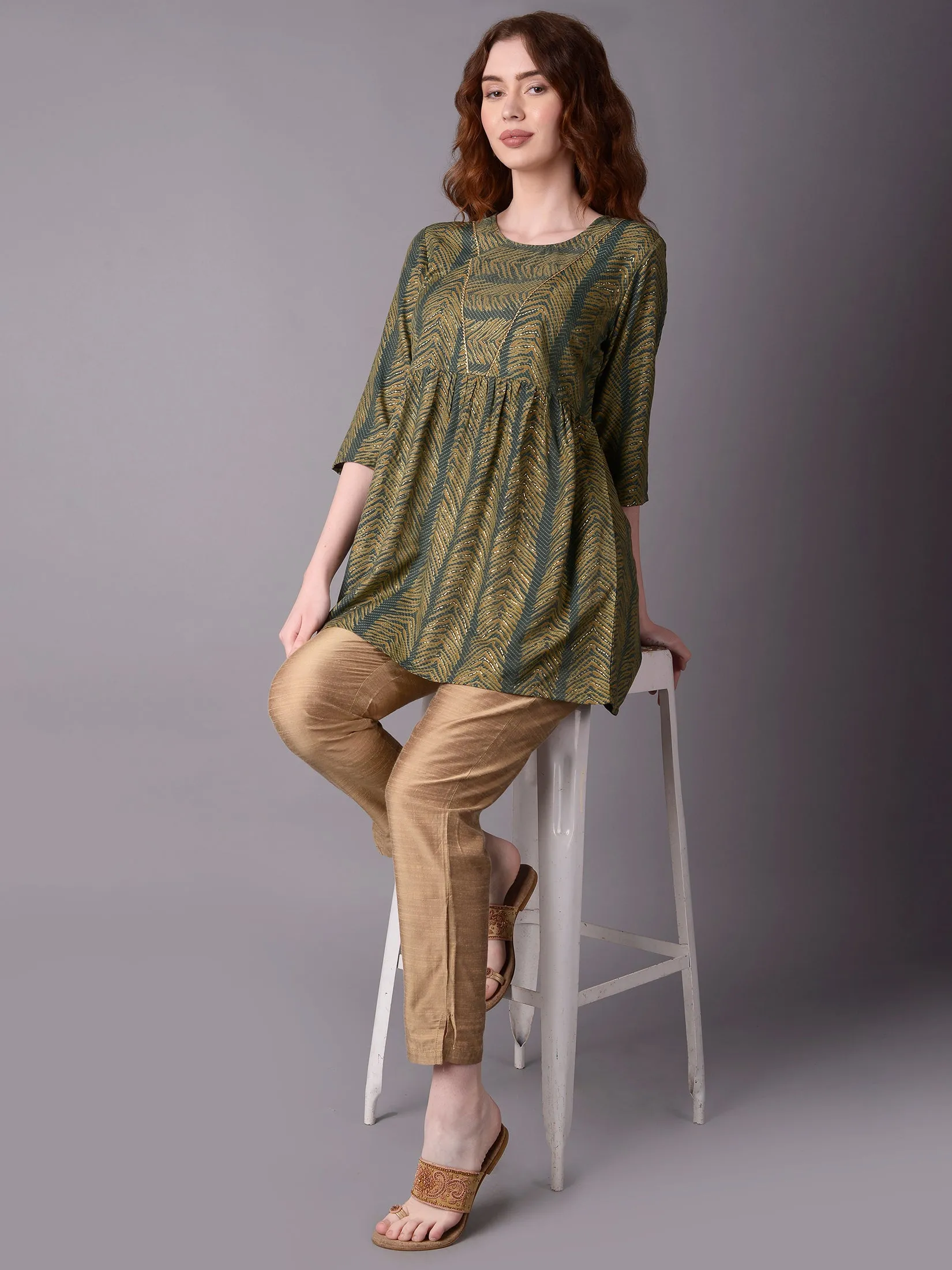 Women Green Geometric Printed Kurti